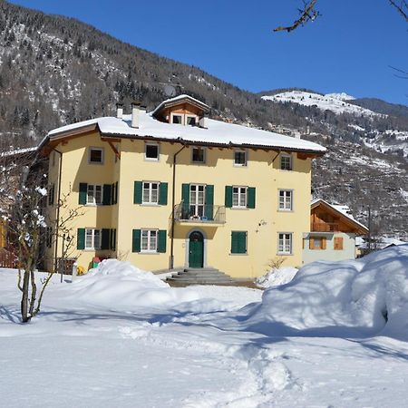 Casa Tomaselli Aparthotel Pellizzano Kültér fotó