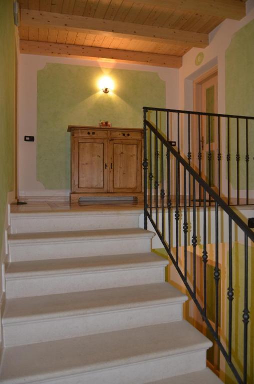 Casa Tomaselli Aparthotel Pellizzano Szoba fotó