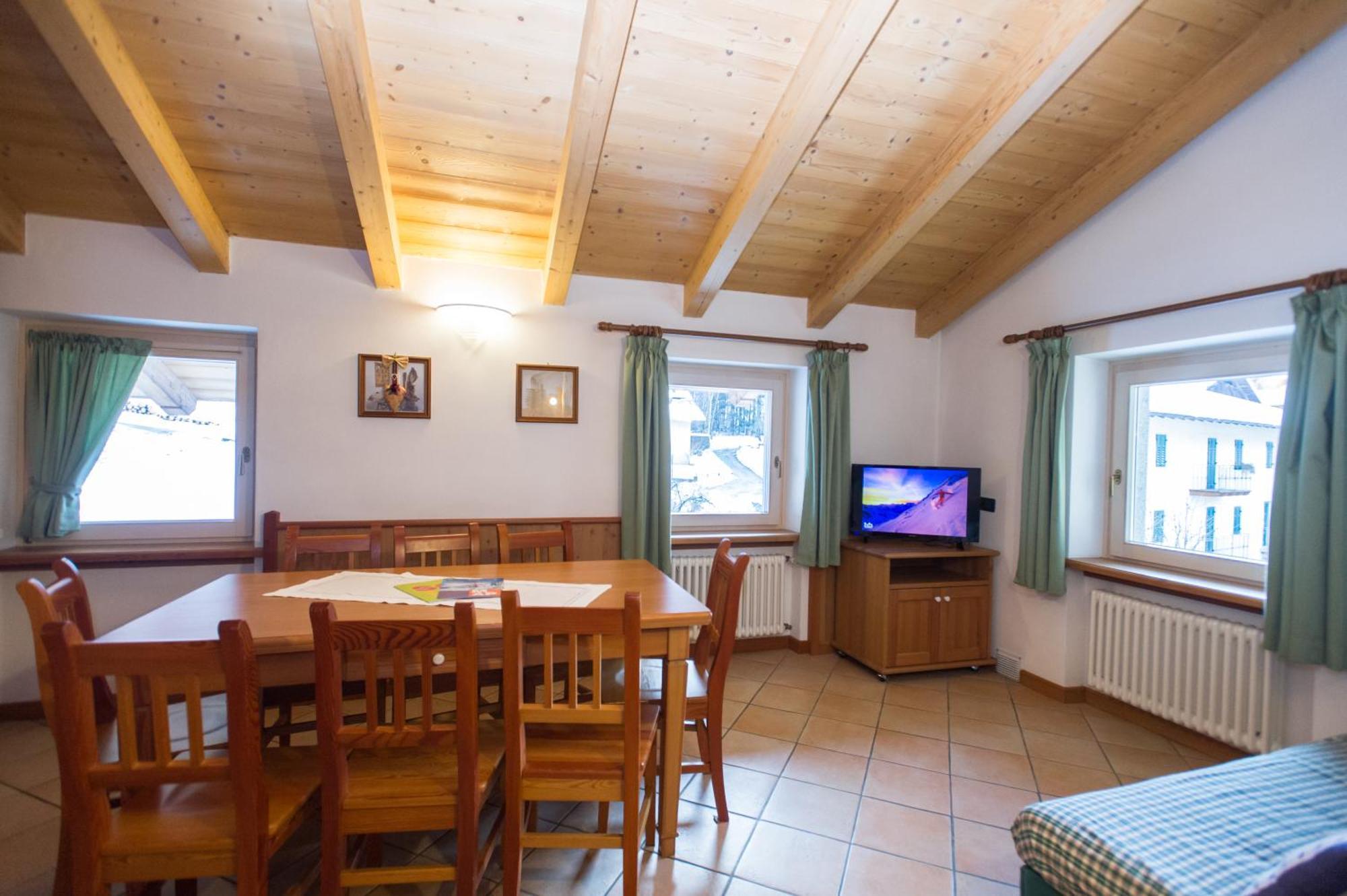 Casa Tomaselli Aparthotel Pellizzano Kültér fotó